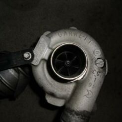 Turbocharger HYUNDAI Chrorus Bus 98- 700917-0001 28230-41650