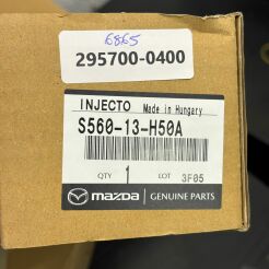 NEUE Einspritzdüse DENSO MAZDA 295700-0400 S560-13-H50A 295700-0401