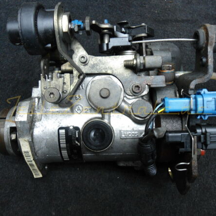 Pompa di iniezione Lucas / Cav R8445B134F