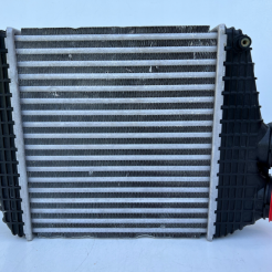 Maserati Levante M161 V8 intercooler left NEW ORG 670109553