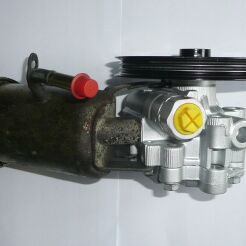 Power steering pump Toyota 4431052160