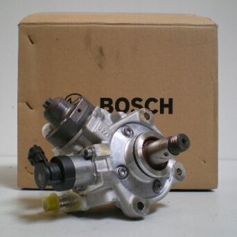 NEUE Einspritzpumpe BOSCH 0445020611 837074805