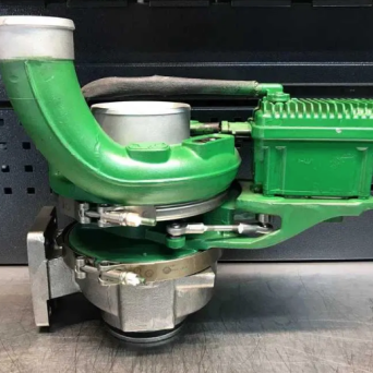 CZ BorgWarner Turbocharger  John Deere Dz100200