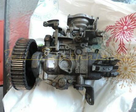 Pompe d'injection ZEXEL 104640-3352 VE4/10F2100RNP430