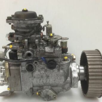 Pompe d'injection DENSO 096000-6640 22100-5B270