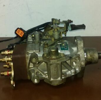 Einspritzpumpe ZEXEL 104645-0002 VE4/10F2150LNP2109