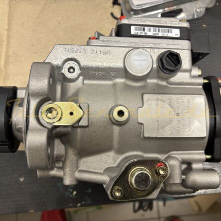 Einspritzpumpe Bosch VP44 0470504014 RE501274 0470504022 0986444041 0986444081 167009x700 167009x701 VR4460M1300R1000