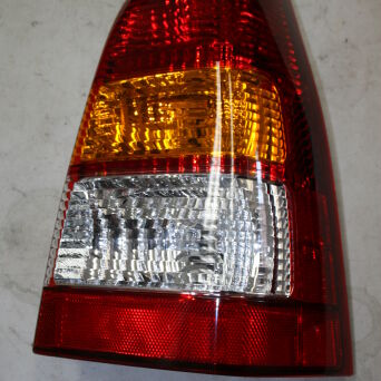 Heckleuchte Rückleuchte rechts MAZDA TRIBUTE J14 00-04