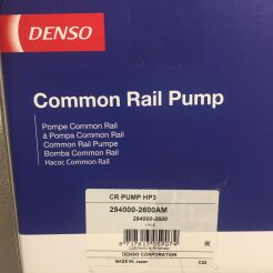 NEUE Einspritzpumpe DENSO CR 294000-2600