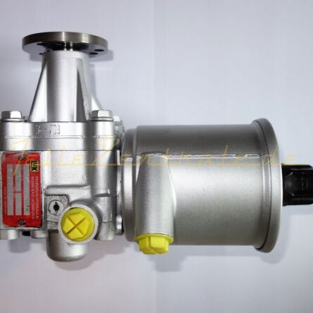 Pompe de direction assistée Mercedes A2104660201